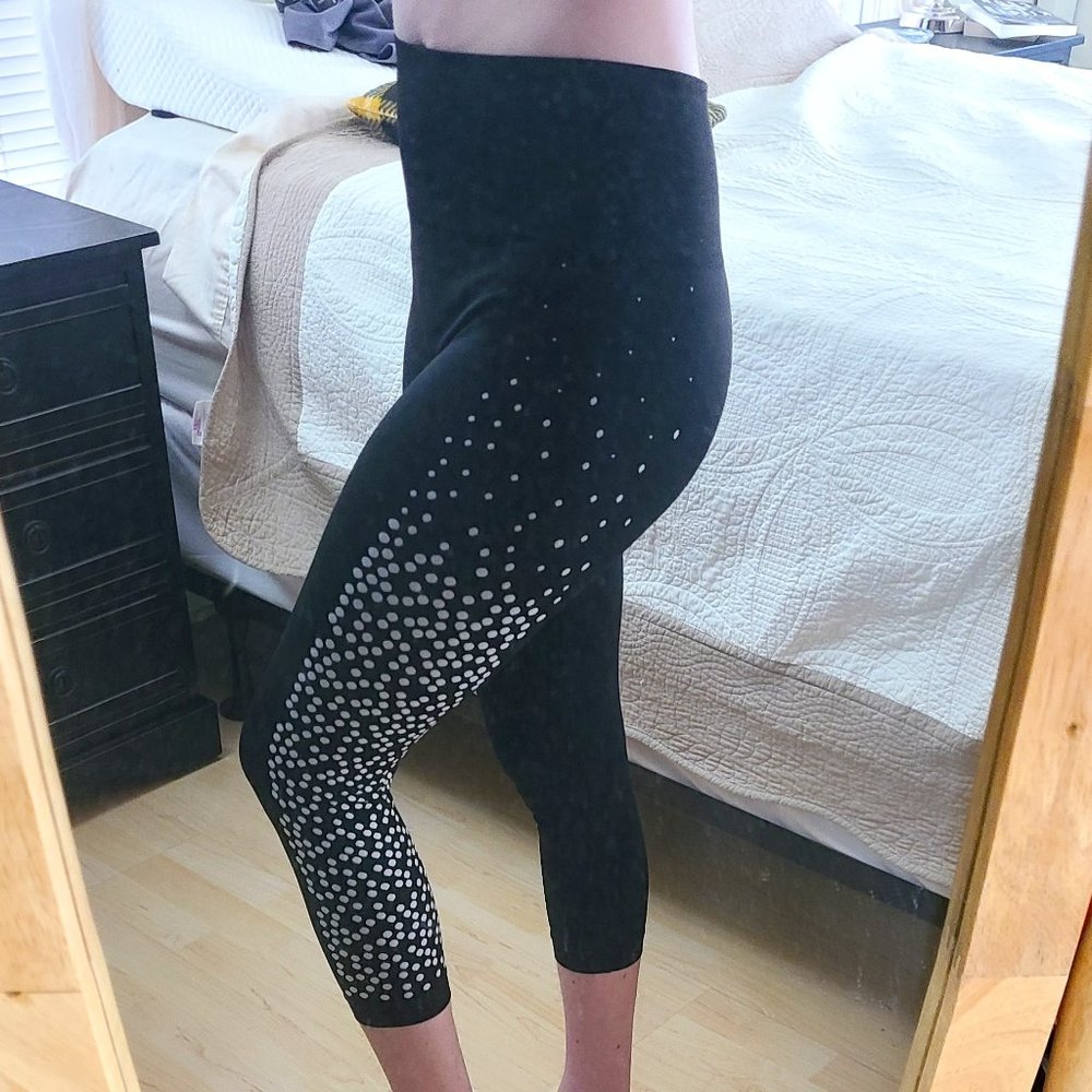Fabletics Capri Leggings